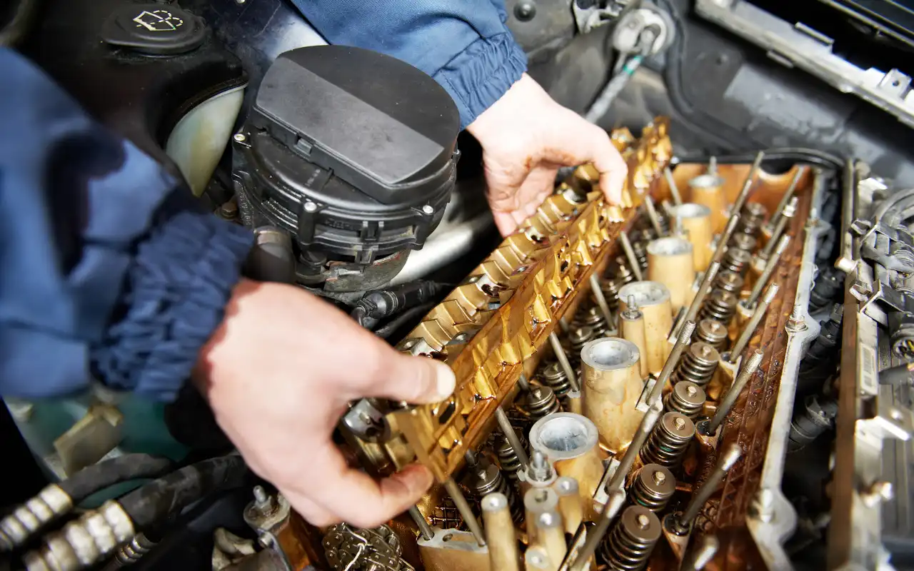 Remont silnika – prace mechaniczne